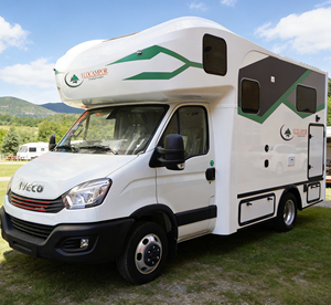 Oferta Especial: Autocaravana Todoterreno Plegable Ligera con LED, Moderna y de Lujo para 4 Personas, Ideal para Campamentos y Viajes - Product Image 1