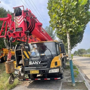 Grue hydraulique SANY STC250C5 d'occasion, 25 tonnes, moteur Weichai, modèle 2022, hauteur de levage 48,1 m, pompe de boîte de vitesses, bon état, pour vidéo - Product Image 2