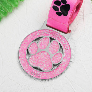 Medalla de carrera de Pata de Gato cinta con purpurina Rosa metálica personalizada - Product Image 5