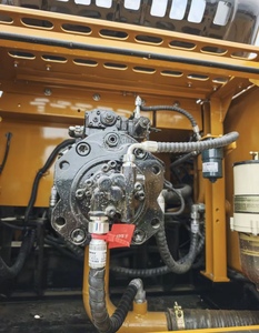 Excavatrice SANY SY365H 2022 d'occasion, 36 tonnes, usage intensif, avec moteur Cummins, godet de 1,4 m, puissance de 212 kW, boîte de vitesses et pompe - Product Image 6