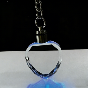 Cheap Wholesale Blank Custom Heart Photo Keychain Crystal Glass Keychain Glass Wedding Gift for Valentine's Day Gift Box