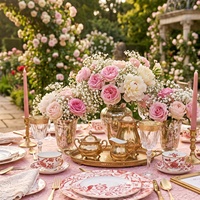 Service de table vintage floral en porcelaine fine écologique, 4 pièces : assiettes de présentation, assiettes plates, assiettes à dessert et assiettes à pain pour mariages et événements