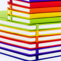 Cahier de planificateur à spirale A5 personnalisé cuir PU orange vif avec fente pour stylo fermeture à sangle et étiquette de ruban pour l'école ou le bureau