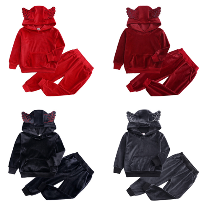 rouge, rouge foncé, noir, gris