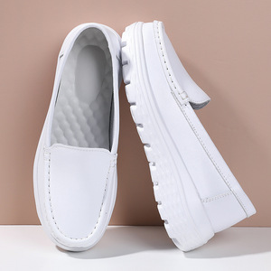 Nuove <span class=keywords><strong>Scarpe</strong></span> da Infermiera Primavera-Estate <span class=keywords><strong>per</strong></span> Donne, <span class=keywords><strong>Comode</strong></span>, Piatte, Anti-Fatica, Antiscivolo, Suola Spessa, <span class=keywords><strong>Scarpe</strong></span> Bianche <span class=keywords><strong>per</strong></span> Lavoro Medico - Product Image 1