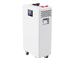 Batterie de stockage d'énergie LiFePO4 mobile verticale, design fin, empreinte réduite, gain de place, placement flexible hors réseau et sur réseau