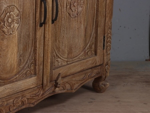 Elegant Solid Wood <b>Sideboard</b> <b>Storage</b> Cabinet with Modern Style for Dining Room Living Room Hotel Apartment Furniture Export - Product Image 5