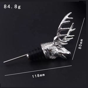 Vendita calda Retro tappo di bottiglia di vino testa di cervo personalizzabile in lega di alluminio armatura modello con stampa a tema fata Anime per regalo - Product Image 3