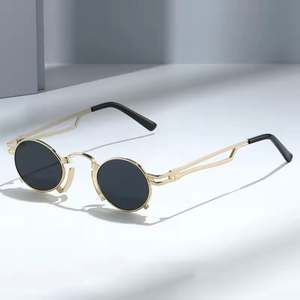 Nouveauté 2025, lunettes de soleil ovales rétro en métal, style punk, UV400, petite monture, lunettes de soleil steampunk pour hommes et femmes - Product Image 1
