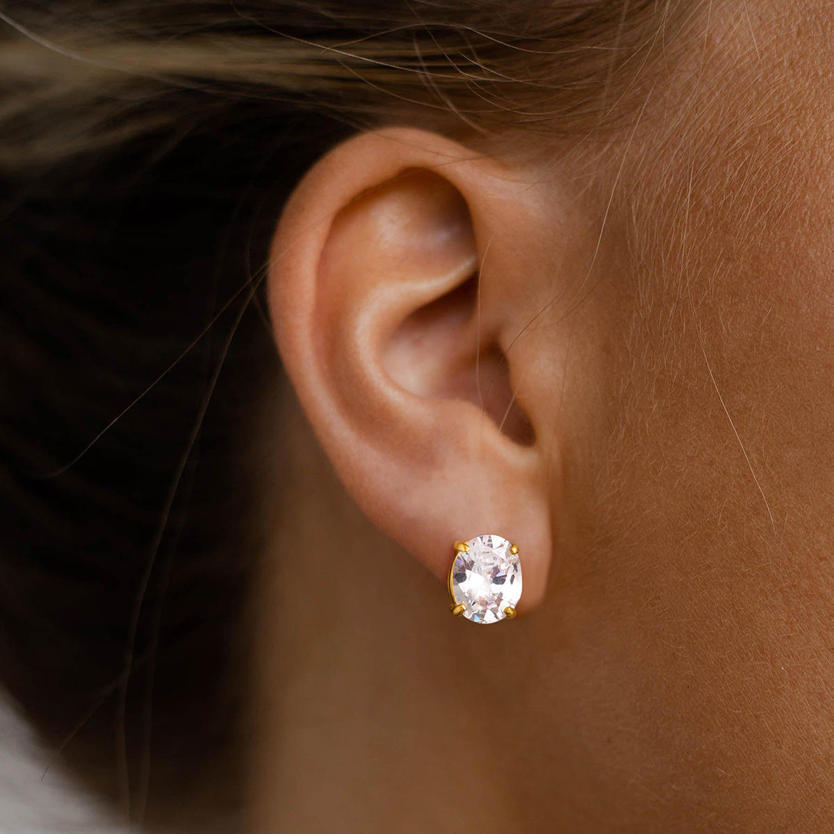 เซอร์คอนทรงรี