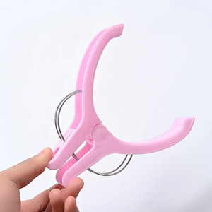Extra Large Strong <b>Quilt</b> <b>Clips</b> For Drying <b>Quilts</b> Clothes Sheets Blankets Household Windproof Clothes <b>Clips</b> - Product Image 1