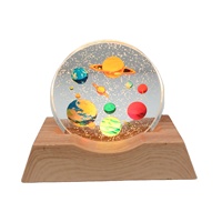Nouvelle lampe de chevet pour chambre à coucher avec une lumière nocturne créative sur le thème de la galaxie romantique, idéale pour la décoration de table