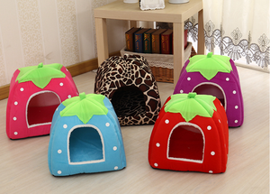 Coussin pour chien semi-fermé en forme de fraise, pliable, écologique, motif dessin animé, pour toutes les saisons, amovible et lavable - Product Image 6