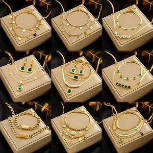 Conjunto de joias de aço inoxidável para mulheres, pingente de esmeralda brilhante em camadas, pingente de coração, brincos e pulseira, conjunto para presente