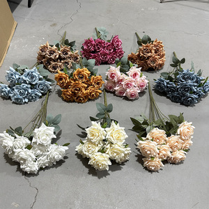 Bouquets de roses artificielles Yixuan à 9 têtes, fleurs en soie pour décorations de table de mariage, commerce extérieur - Product Image 2