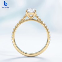 Anello Solitario con Moissanite Taglio Rotondo Colore D VS1, Placcato Oro 14K su Argento 925, Fascia Pavé, Anello di Promessa