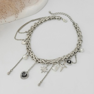 Collares de Moda con Colgante de Perlas/Estrellas/Corazones de Imitación Y2K para Mujer, Gargantillas con Borlas, Accesorios de Joyería para el Día a Día - Product Image 3