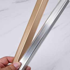 Profilé de nez de marche antidérapant en aluminium FUXIN, design moderne pour escaliers d'hôtels et d'appartements - Product Image 3