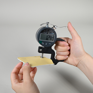 Glampkg סיטונאות אישית לוגו מותאם אישית סלים רזה pu עור מתנה כחול לבן אשראי ויפ שרוולים כרטיס - Product Image 2