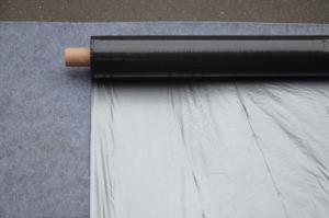 <span class=keywords><strong>Film</strong></span> <span class=keywords><strong>de</strong></span> paillis en plastique <span class=keywords><strong>de</strong></span> tomate 100mic paillis en plastique noir <span class=keywords><strong>pour</strong></span> paillis <span class=keywords><strong>de</strong></span> légumes agricoles - Product Image 4