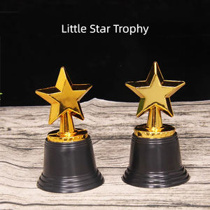 Le petit trophée d'étudiant <span class=keywords><strong>de</strong></span> trophée d'étoile <span class=keywords><strong>de</strong></span> trophée d'enfants <span class=keywords><strong>de</strong></span> maternelle peut être personnalisé tasse <span class=keywords><strong>de</strong></span> trophée - Product Image 2