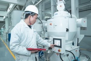 Ekstrak Biji <span class=keywords><strong>Octacosanol</strong></span> Alami dengan Vitamin untuk Makanan Fungsional & Nutrisi Olahraga Aktivasi Energi dalam Botol - Product Image 3