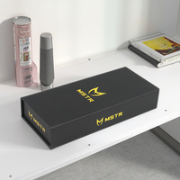 Boîte en carton personnalisée pliable à plat, avec fermeture magnétique, en papier noir, finition mate et gaufrage, pour chaussettes et fourrures