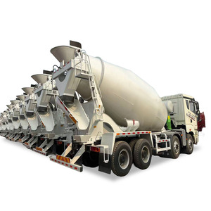 Compre Camión Mezclador de Concreto Nuevo FAW de 12m3, 8x4, 10 Ruedas, 380hp - Product Image 3