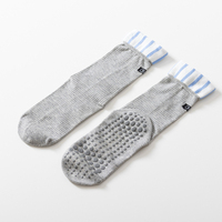 25 nouvelles chaussettes de yoga de sport en dentelle noire chaussettes de Pilates antidérapantes tissu Logo chaussettes de sport en coton pour femmes