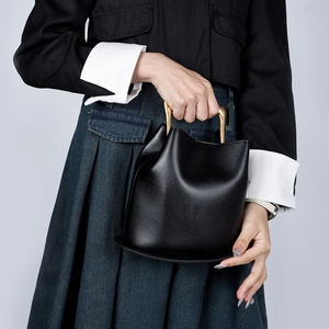 가죽 가방 여성 핸드백 숙녀 럭셔리 도매 여성 어깨 크로스 바디 핸드백 사용자 정의 로고 숙녀 슬링 및 토트 백 - Product Image 3