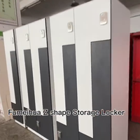 Casier de vestiaire Fumeihua étanche en HPL assemblé avec serrure électronique, 4 compartiments, 8 portes, poignées en acier inoxydable, durable pour les vestiaires
