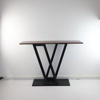 Console étroite moderne en métal en forme de V, style industriel et antique, durable et écologique pour entrée, couloir, salon