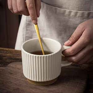 Taza de Cerámica Retro de 300 ml de Capacidad, Universal para el Hogar y la Oficina, Taza para Café y Té, Venta al por Mayor, Vajilla para Uso Diario - Product Image 3