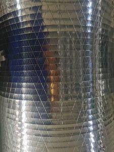 Feuille d'aluminium renforcée <span class=keywords><strong>de</strong></span> haute qualité utilisée comme matériau <span class=keywords><strong>auxiliaire</strong></span> pour l'isolation et la préservation thermique <span class=keywords><strong>de</strong></span> la bande <span class=keywords><strong>de</strong></span> butyl - Product Image 3