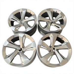 Jante en alliage de 22 pouces pour <span class=keywords><strong>Bentley</strong></span> Bentayga 2016 2017 2018 2019 2020 2021 <span class=keywords><strong>2022</strong></span> 2023 Vente directe d'usine Haute qualité Style tendance - Product Image 3