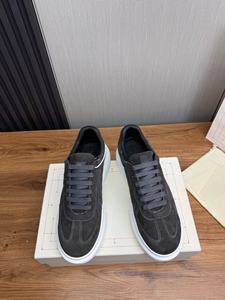 รองเท้าแฟชั่นดีไซน์หรูหราทันสมัย รองเท้ากีฬาแบรนด์ดัง รองเท้าลำลองกีฬา รองเท้ากันลื่นสำหรับเดินเล่นกลางแจ้ง - Product Image 2