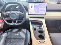 Véhicule électrique d'occasion ZEEKR 001 2024 semi-automatique 95 kWh longue autonomie, conduite à gauche, intérieur cuir de luxe, exporté de Chine