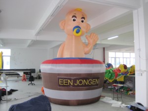 Inflatable Holland Baby with Bathtub for Outdoor Commercial Sale Advertising Events - Product Image 3