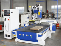 Routeur à bois CNC 4x8 linéaire ATC 1325 avec changeur d'outils automatique