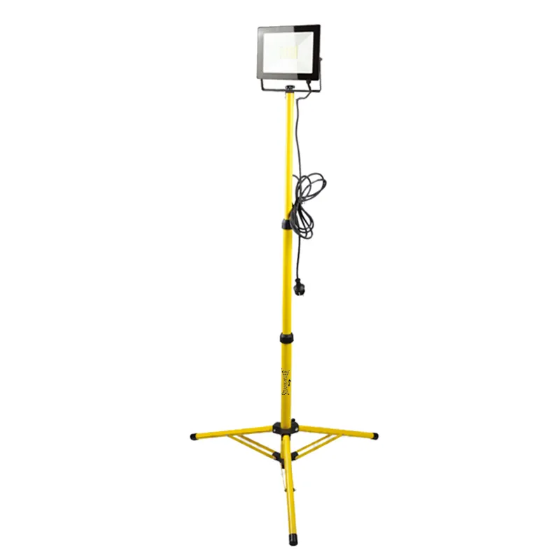 Yüksek lümen katlanabilir IP65 alüminyum su geçirmez dış mekan sel led smd çalışma ışığı 10W 20W 30W 50W 100W tripod