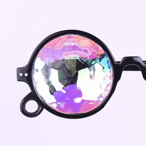 أسود نظارات كليدوسكوب 3D قوس قزح الهذيان بريزم حيود ، النظارات الشمسية المستديرة - Product Image 4