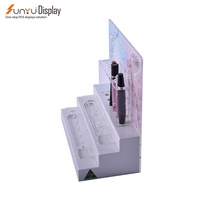 Présentoir à maquillage en acrylique transparent à 3 niveaux, design gratuit, présentoir de rouge à lèvres en plexiglas au détail