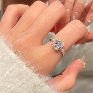 Small Copper Sugar-<b>Cube</b> Zircon Ring Women <b>Light</b> Luxury Design High-End Sparkling Fashionable Versatile Elegant Finger J1072 Silv - Product Image 4