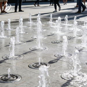 Boule de jardin en acier inoxydable poli / Sphère de fontaine sèche avec lumière LED pour la décoration de jardin - Product Image 1