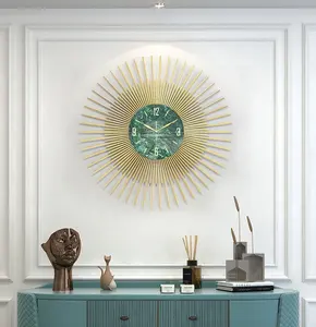 נורדי אופנה אמנות אור יוקרה שמש פרח מתכת שעון קיר שעון סלון סוללה מופעל בית