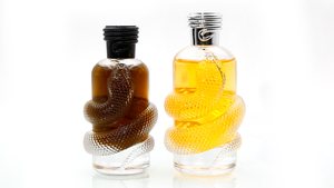 The Latest Snake Shaped Design Unique Empty Perfume Glass Bottle100ml 150ml Large Capacity Perfume <b>Bottle</b> with Snake Shaped Lid - Product Image 4