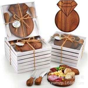 Assiette à dessert en bois Hangxu, forme irrégulière, faite à la main, pour les fêtes et la maison - Product Image 4