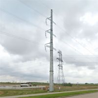 Pylône de transmission monopoteau en acier structurel haute résistance Q355B galvanisé à chaud, connexion par bride, durée de vie 20-30 ans