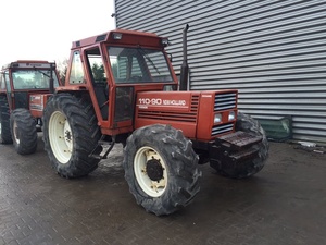 Tractor Usado <span class=keywords><strong>FIAT</strong></span> 110-90 110HP 180-90 130-90 4WD con Ruedas, Tractor Compacto para Granja y Huerto, Maquinaria Agrícola - Product Image 5