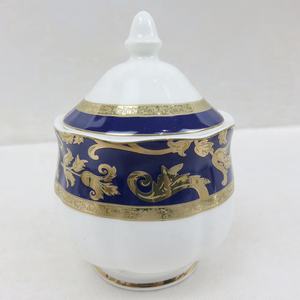 Juego de 75 piezas de vajilla de porcelana fina de alta calidad con diseño de incrustaciones doradas y logotipo personalizado - Product Image 4